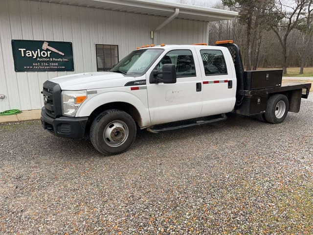 Image of Ford F-350 equipment image 1