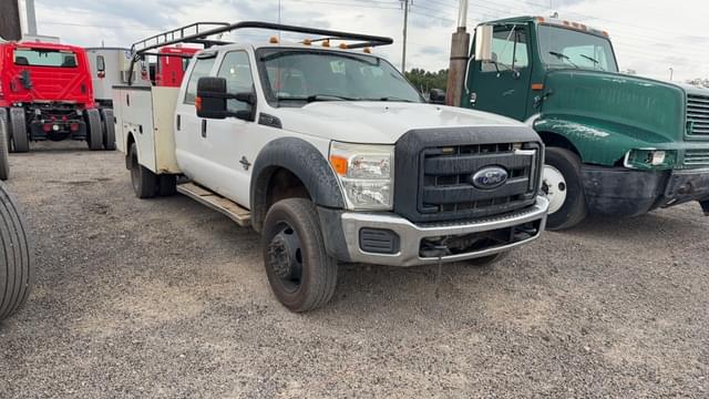 Image of Ford F-450 equipment image 2