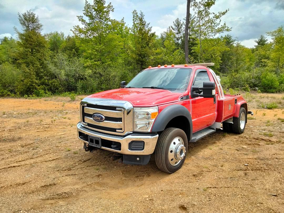 Image of Ford F-450 Primary image