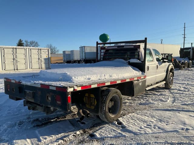 Image of Ford F-450 equipment image 4