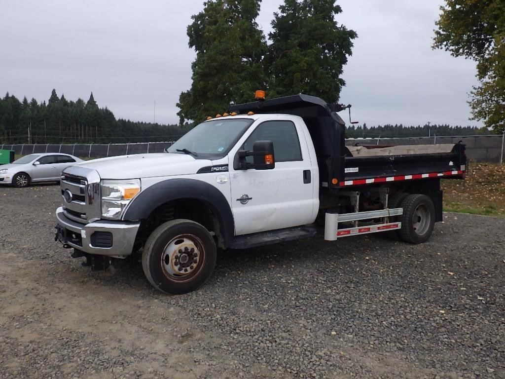 2016 Ford F-550 Equipment Image0