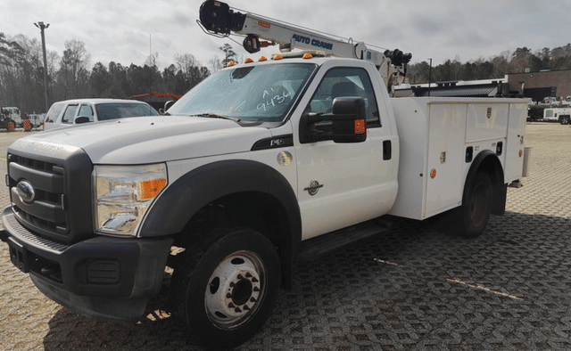 Image of Ford F-550 equipment image 1