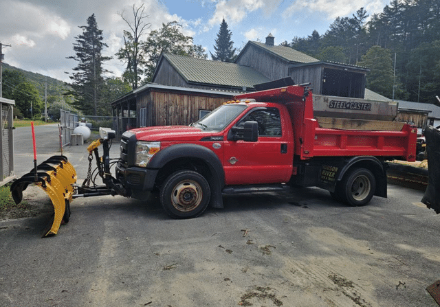 Image of Ford F-550 equipment image 1