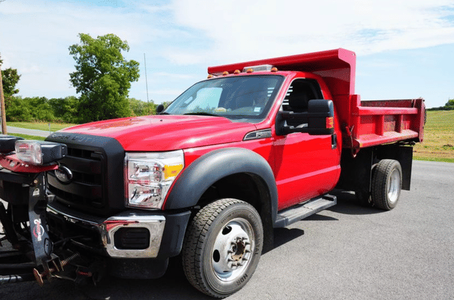 Image of Ford F-550 equipment image 1