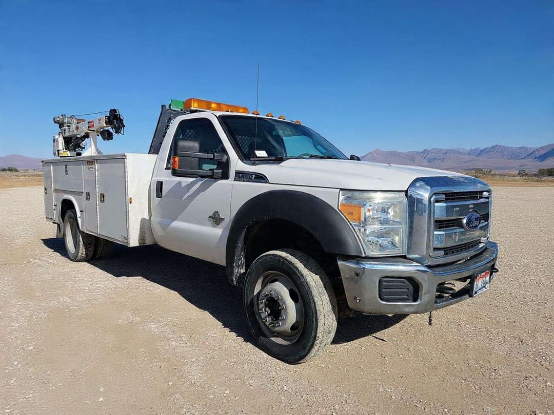 Image of Ford F-550 Primary image
