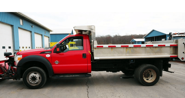 Image of Ford F-550 equipment image 1