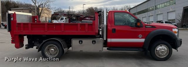 Image of Ford F-550 equipment image 3