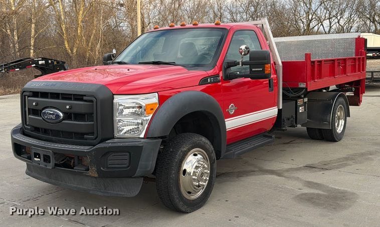 2016 Ford F-550 Equipment Image0