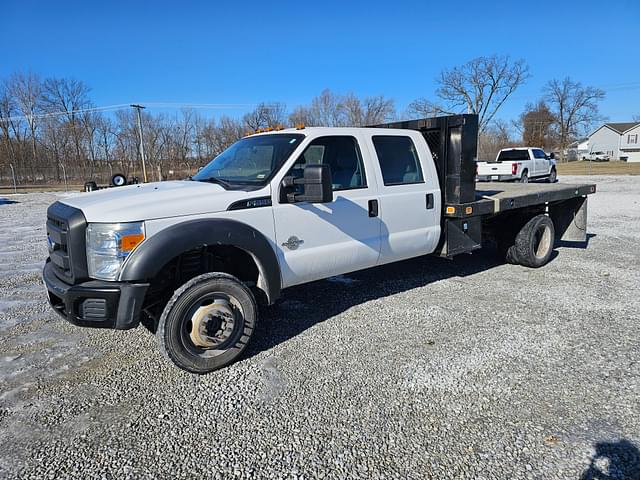 Image of Ford F-550 equipment image 4