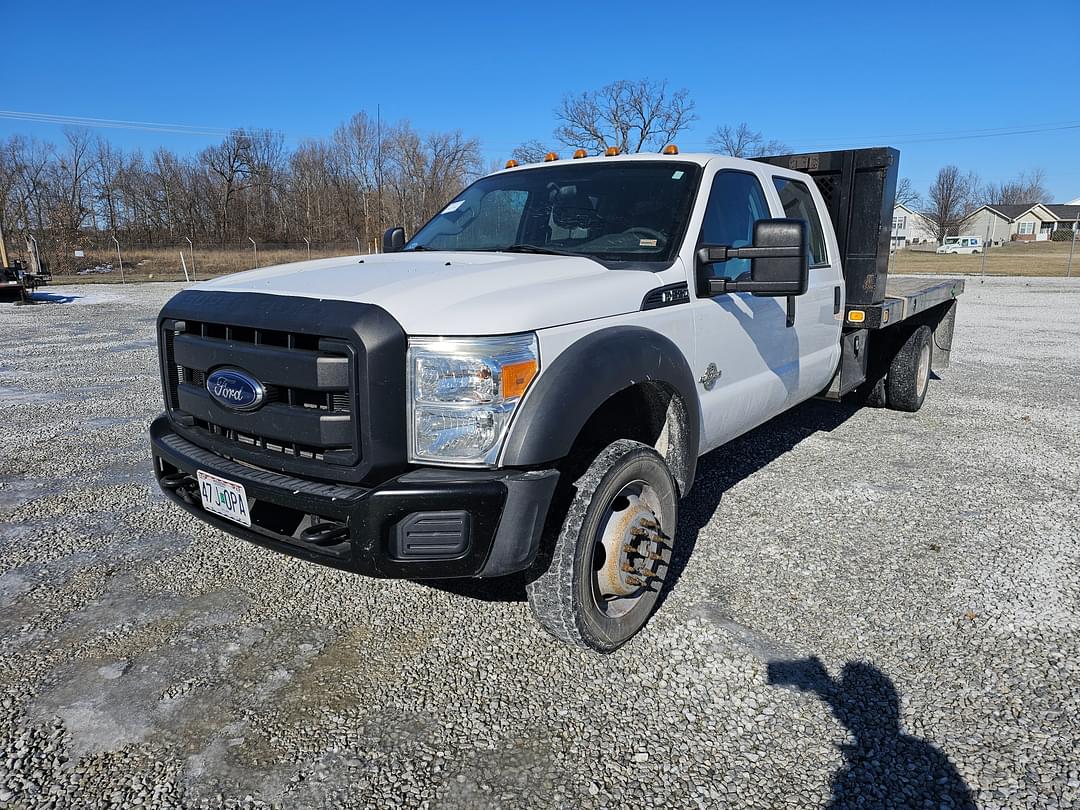 Image of Ford F-550 Primary image