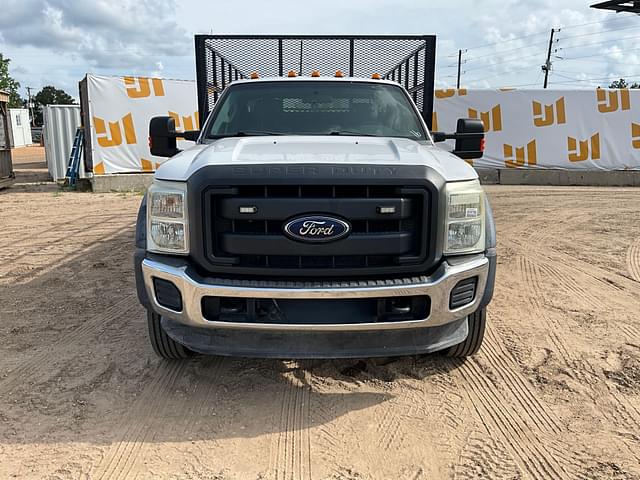 Image of Ford F-550 equipment image 1