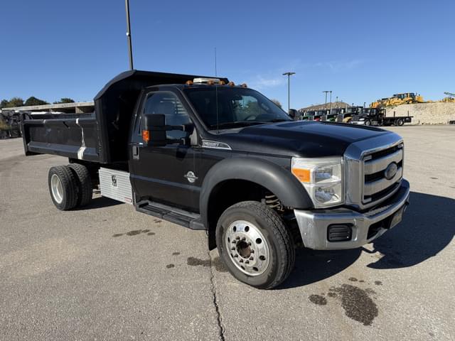 Image of Ford F-550 equipment image 3