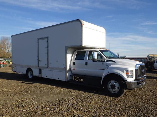 Image of Ford F-650 equipment image 1