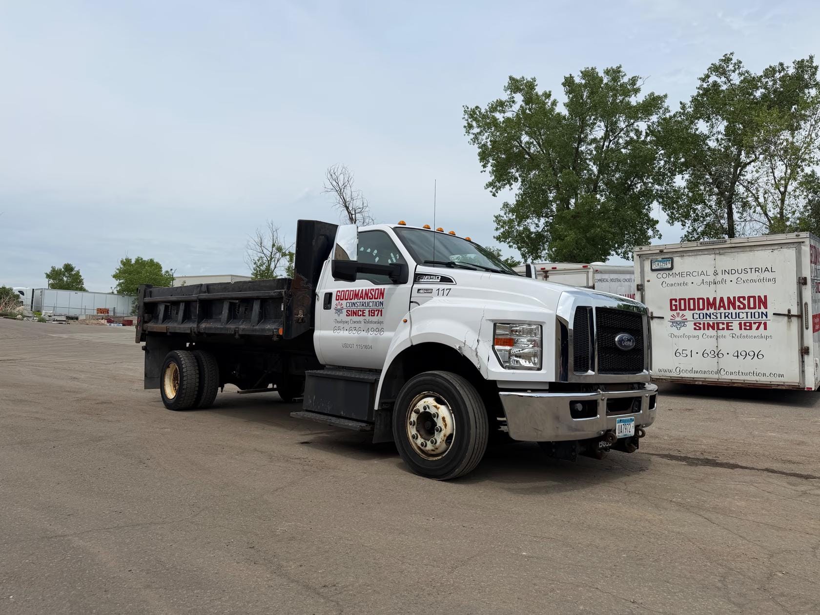 2016 Ford F-650 Equipment Image0