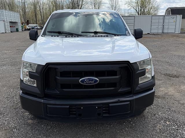 Image of Ford F-150 equipment image 1