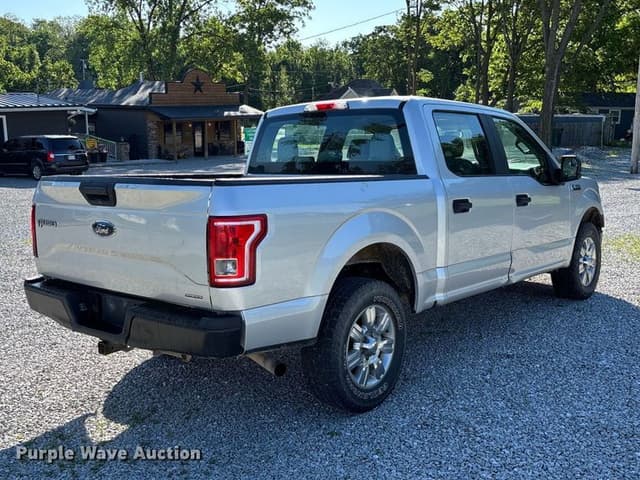 Image of Ford F-150 equipment image 4