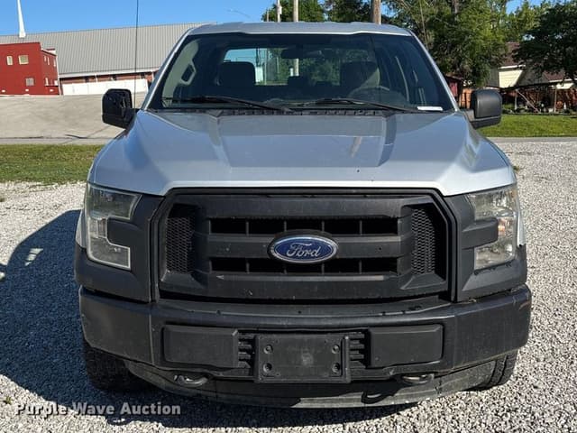 Image of Ford F-150 equipment image 1