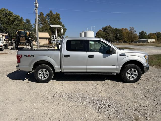 Image of Ford F-150 equipment image 3