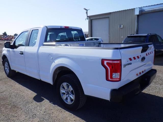 Image of Ford F-150 equipment image 3