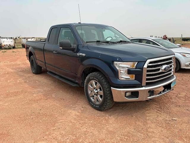 Image of Ford F-150 equipment image 2