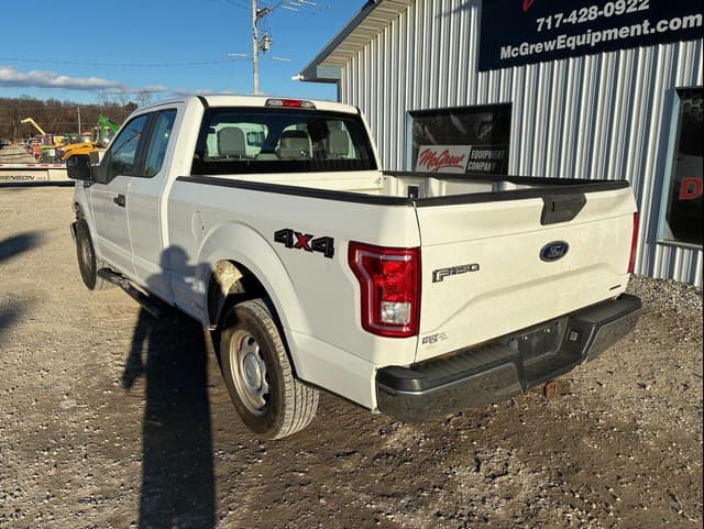 Image of Ford F-150 equipment image 2