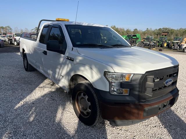 Image of Ford F-150 equipment image 4