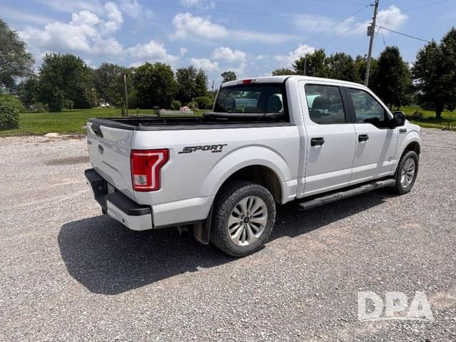 Image of Ford F-150 equipment image 4