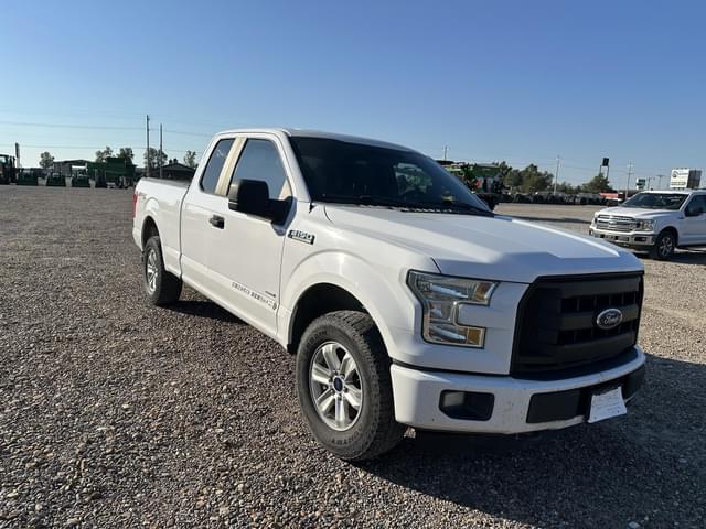 Image of Ford F-150 equipment image 1