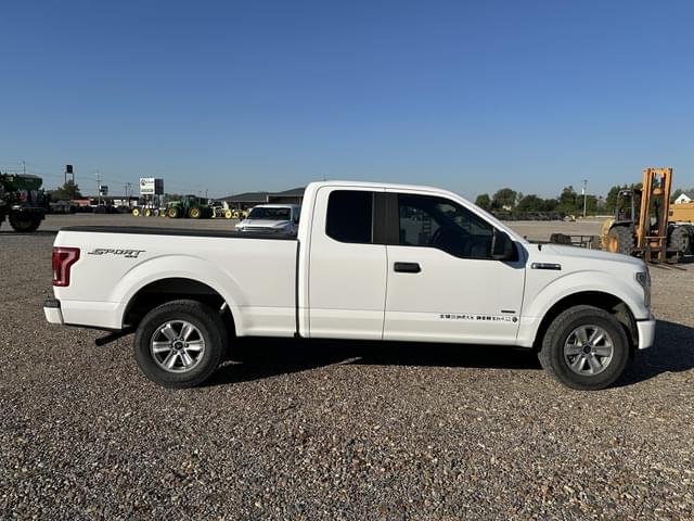 Image of Ford F-150 equipment image 3