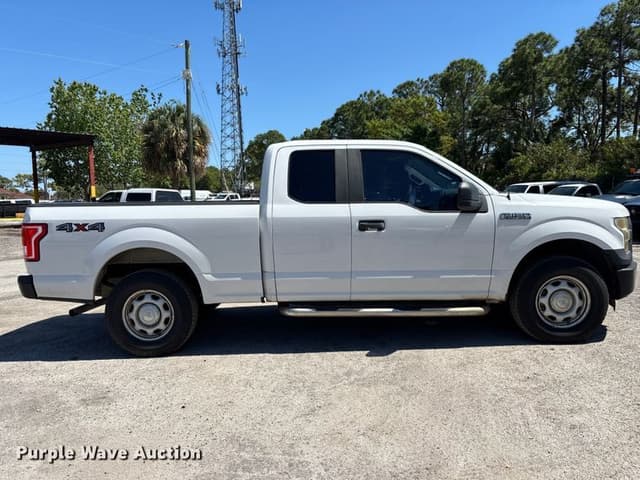 Image of Ford F-150 equipment image 3