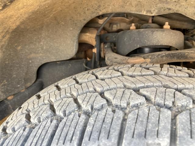 Image of Ford F-150 equipment image 4