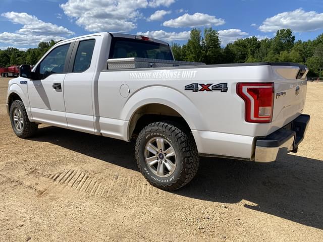 Image of Ford F-150 equipment image 1