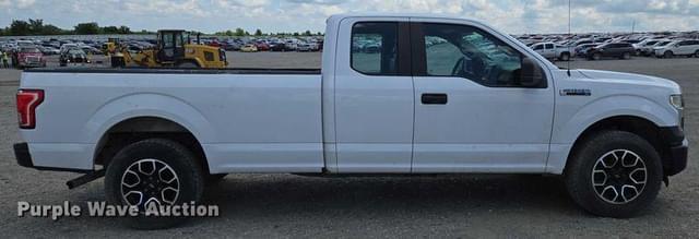 Image of Ford F-150 equipment image 3