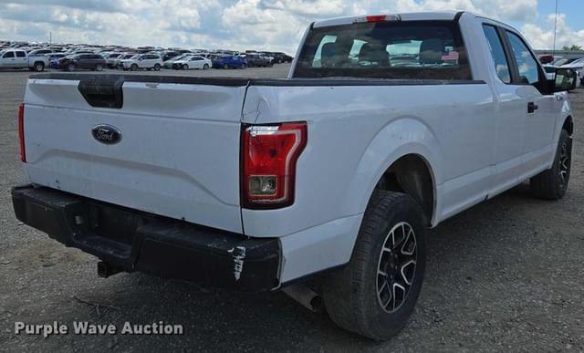 Image of Ford F-150 equipment image 4
