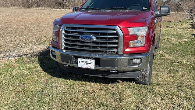 Image of Ford F-150 equipment image 1