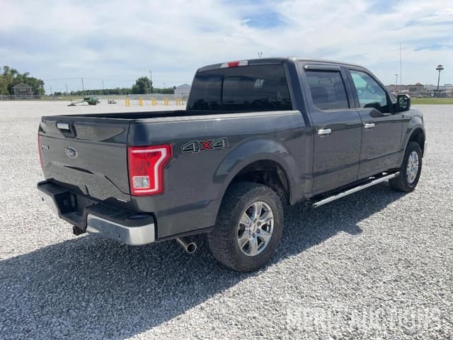 Image of Ford F-150 equipment image 4