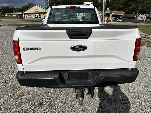 Image of Ford F-150 equipment image 3