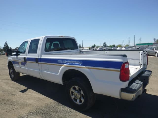 Image of Ford F-250 equipment image 3