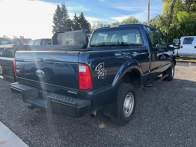 Image of Ford F-250 equipment image 4