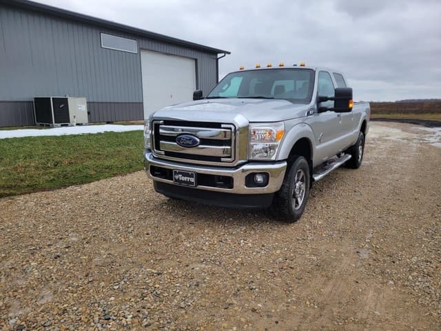 Image of Ford F-250 equipment image 4