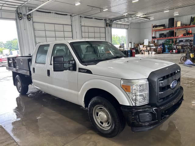 Image of Ford F-250 equipment image 2