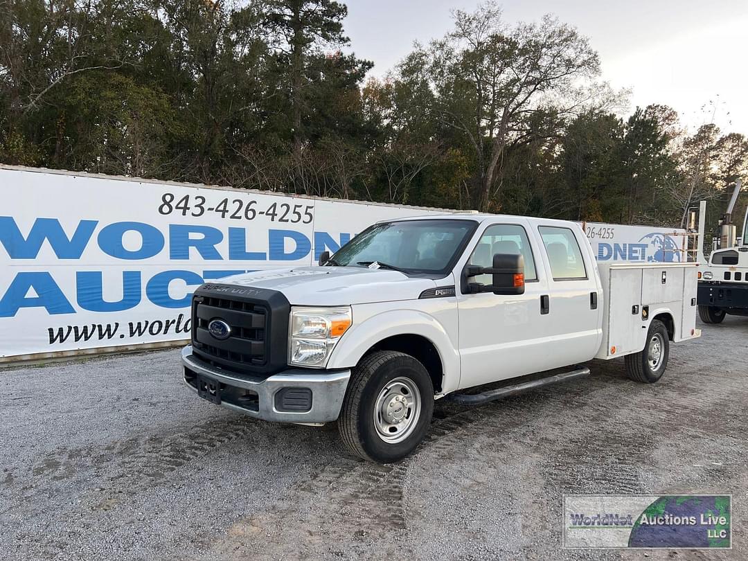 Image of Ford F-250 Primary image