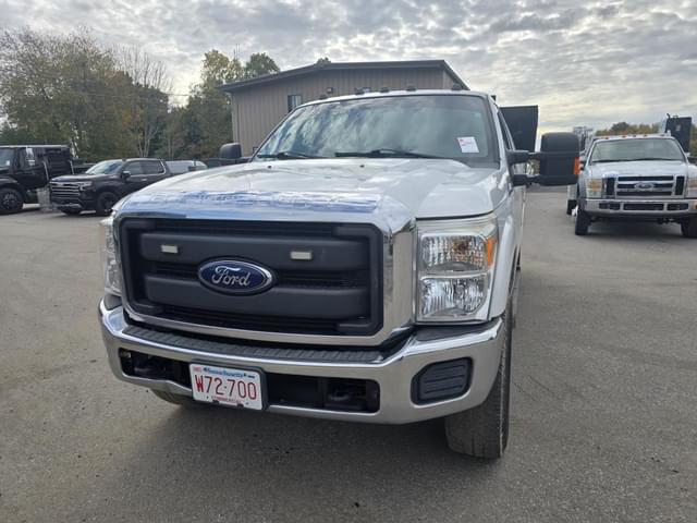 Image of Ford F-250 equipment image 1