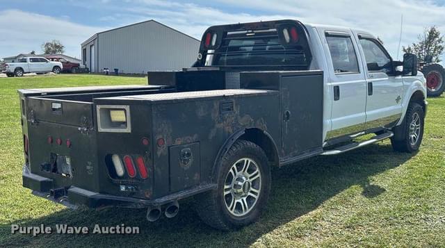 Image of Ford F-250 equipment image 4