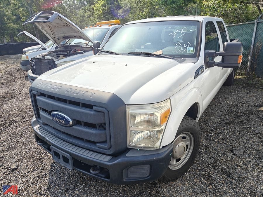 2016 Ford F-250 Equipment Image0