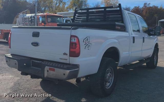 Image of Ford F-250 equipment image 4