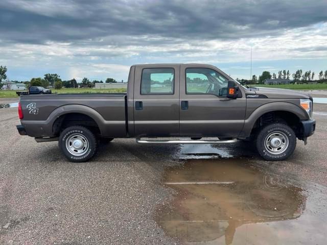 Image of Ford F-250 equipment image 3