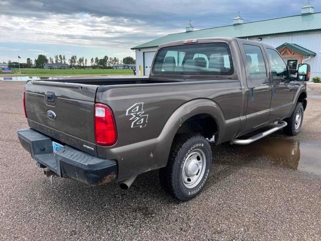 Image of Ford F-250 equipment image 4