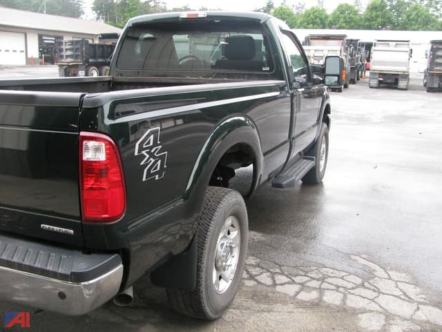 Image of Ford F-250 equipment image 4