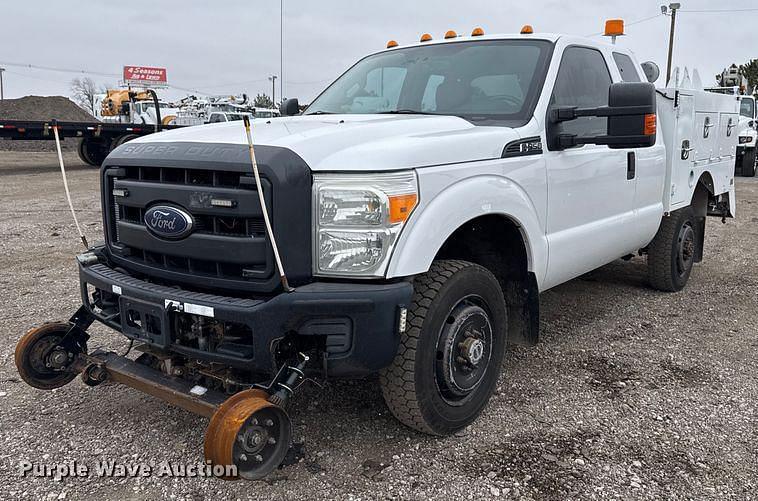 Image of Ford F-250 Primary image